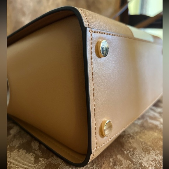 Michael Kors Marilyn medium bag color block pale peanut white - Picture 4 of 14